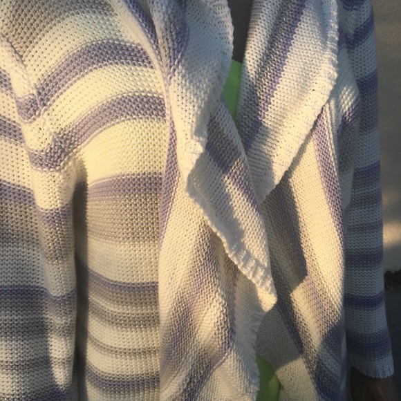 Lark Lane sweater cardigan white lavender - Picture 2 of 6